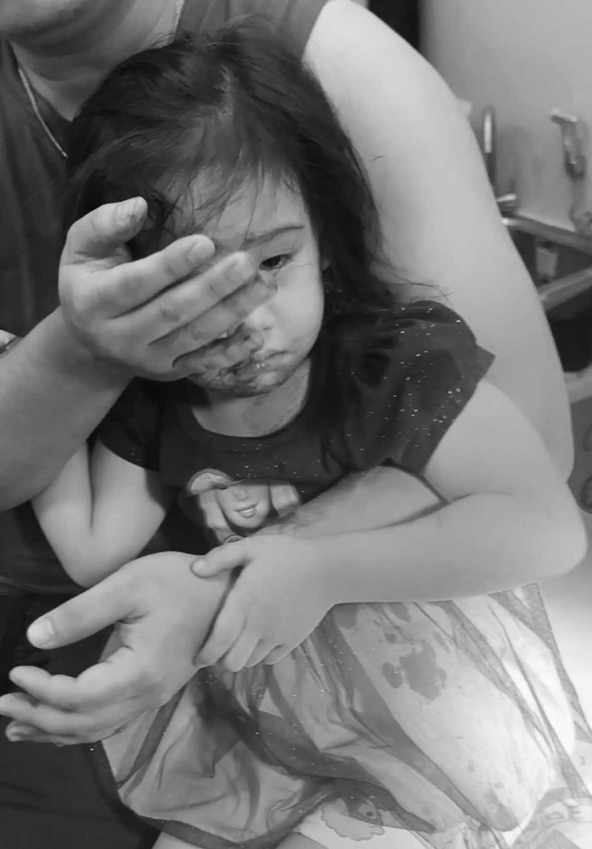 ‼️ fake blood ‼️ — What was meant to be a simple grocery run turned into something unexpected. Accidents really do happen when you least expect them. I love you, anak. She's okay now. 🙏🏻😭 #MomsofTikTok #momjourney #unexpectedturns 