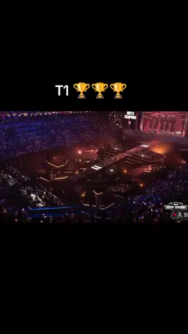 🔥 Toàn cảnh T1 nâng chiếc cúp 🏆 CKTG thứ 6 và là chiếc cúp CKTG đầu tiên của DORAN 🥰🥰🥰! #T1#CKTG2025#LOL#xuhuong 