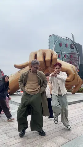 Alpha Gangnam style! @IZAT @RAY-D @SKY @RIZAL @Ariel 