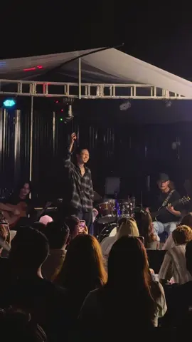 စောက်ရမ်းအထာကျတဲ့ ကျမရဲ့သစ်သားကြီး :3🖤🤘🏻🔥 @zigdgafxxk #idol #fangirl #🖤 #myoneandonly 