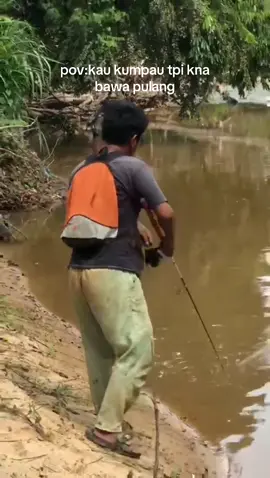 hahahah@qoyyum🇵🇸 @v ' #foryoupage #sabahan #mancingmania 