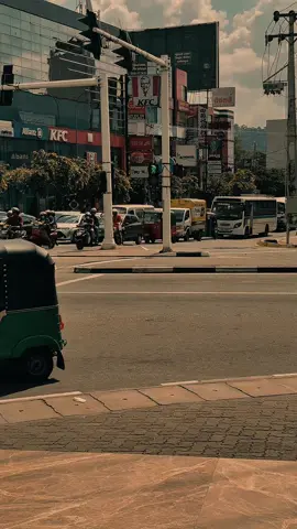 අතැගිලි නොබැදී සිත් අප එක්වී මියෙනතුරා ළං වී හිදිමූ...!🫀❤️‍🩹| Background වීඩියෝ හොයන ඔයාටමයි ලස්සන ළමයෝ මේ video එක.!#tharuupage #backgroundvideo #quotes #sinhalaquotes #creatorsearchinsights 