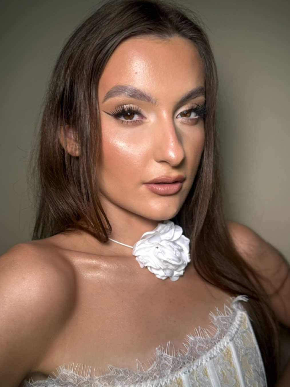 𝑆𝑂𝐹𝑇 𝐵𝑅𝐼𝐷𝐴𝐿 🤍 Dawno nie było żadnego ślubniaczka, więc zaczynam od delikatnego, świeżego makijażu 🤍 Modelowała piękna Natalia 🤍 #makijazslubny #makeup #instamakeup #makeuptransition #BeautyTok 