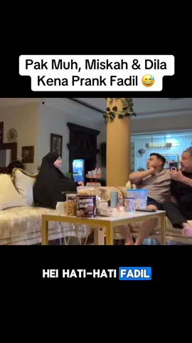 Pak Muh, Miskah & Dila kema prank Dila  #fadiljaidi #pakmuh #miskah #pasukanghoib #prank 