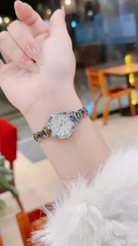 Đẹp quá các chị ơi #trendingtiktok ##xuhuong##hani##xuhuongtiktok##donghodep