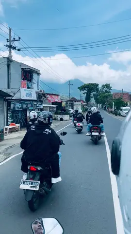 pagi yang cerah #ikspi #danadyaksa🏴‍☠️ 