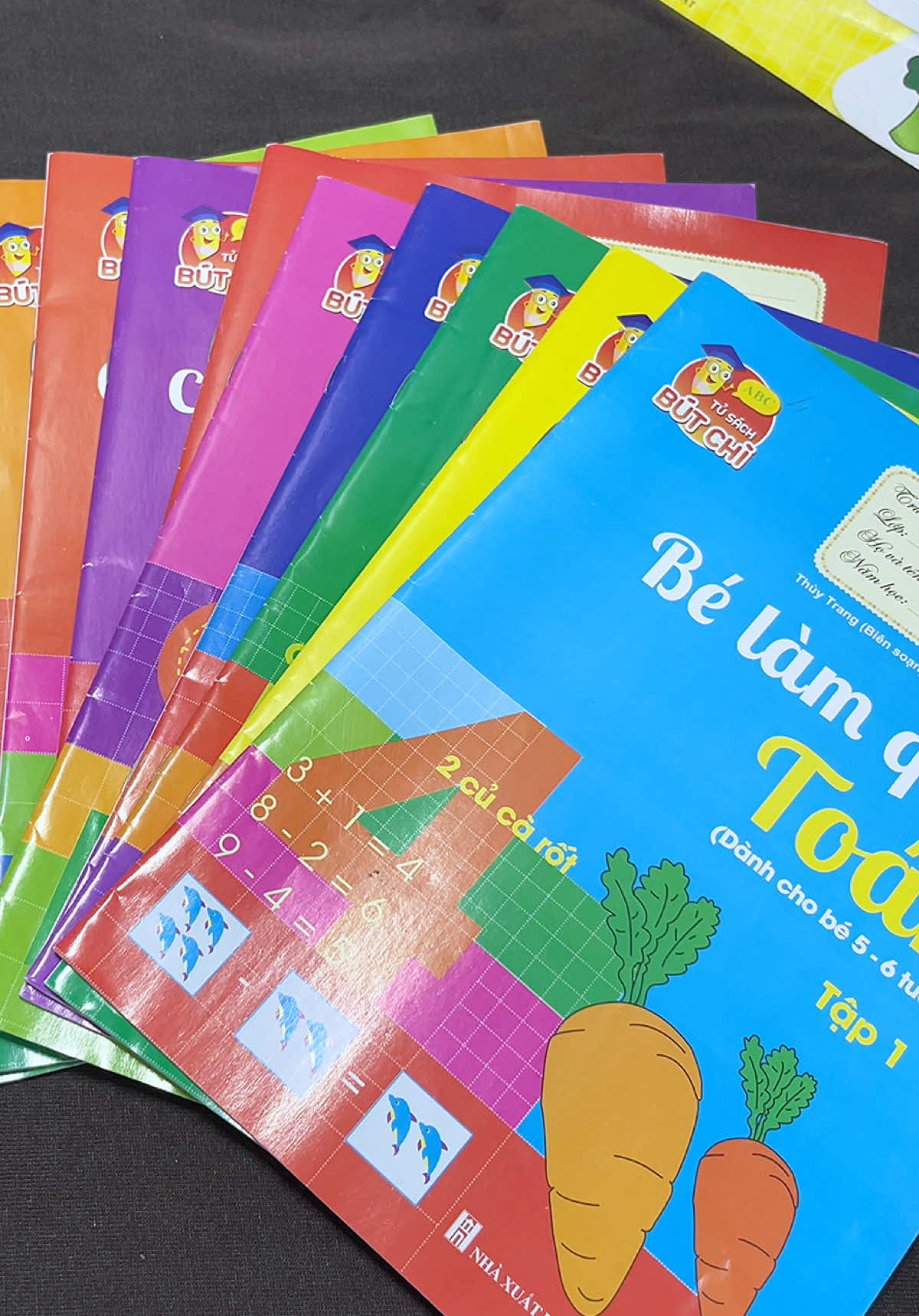 Combo 10 quyển kèm quà tặng #viral #fyp #xh #taphoanhabaoo #tomausangtao  @Tạp Hoá nhà Baoo  @Tạp Hoá nhà Baoo  @Tạp Hoá nhà Baoo 