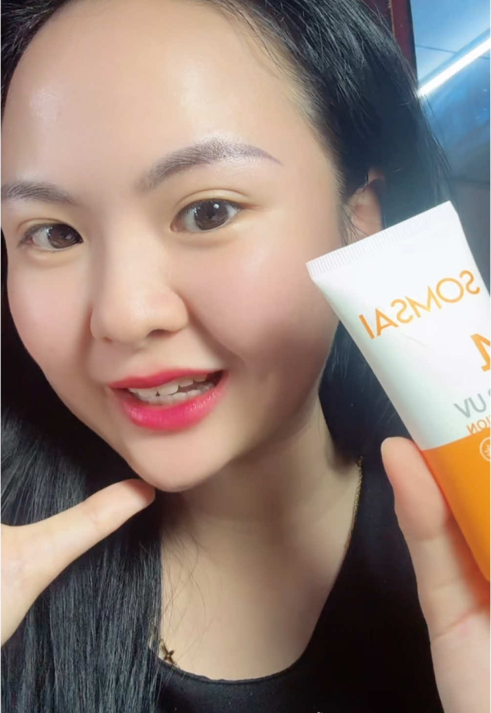 แดดแรงแค่ไหนก็ไม่กลัว #SOMSAI #เป็นสิวต้องส้มใส #ส้มใส16ปี #สบู่น้ำส้มใส ##ผิวติดสาร 