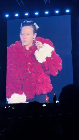 Sau Day1, sang Day2 ảnh đã biết ảnh tên Long 😂#gdragon #gdragonworldtour2025 