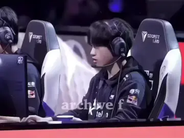 vẫn là chiếc ôm ấy🫂#gumayusi #keria #guria #guke #t1win