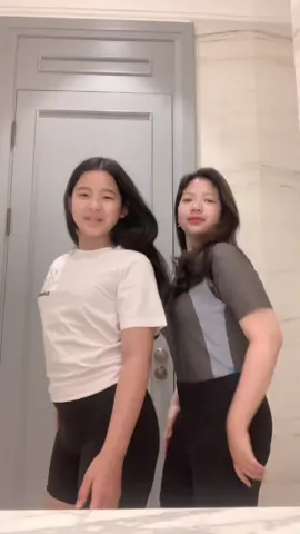 Agakk kepotong guys 🙃🙃@Annisashifa 