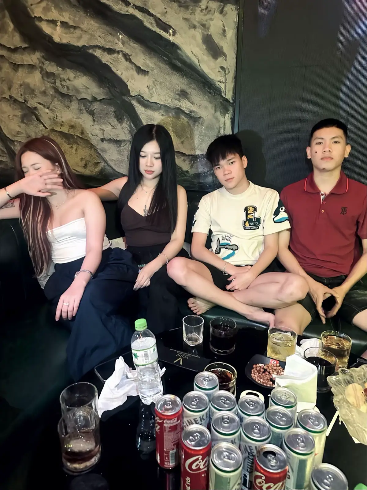 Sống ảo thôi chứ đừng sống ẩu nha..!#hoangnhat🐉 