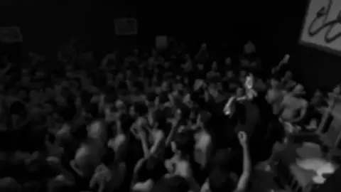 لاتنام ورش عله عيونك ملح ..  . . . . . #سيد_فاقد_الموسوي  #الذاكر_محمد_نعمه  #ياحسين 