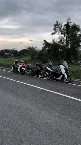 😈😈😈  #fyp #kelasmalam #yamaha #nmax #aerox #viral #cinematic 