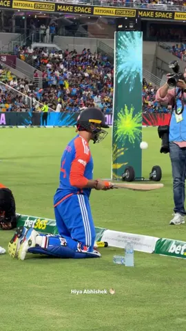 Abishek sharma warming up😈#foryou #viral #cricket #fyp 