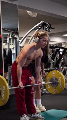 #sportstiktok #erbiltiktok #budybuldingmotivation #fitnesstiktokvideos #iraqitiktok 