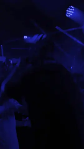 Cheloo feat. Bitza - Vicii #cheloo #bitza #vicii #hiphopromanesc🤘🏻 