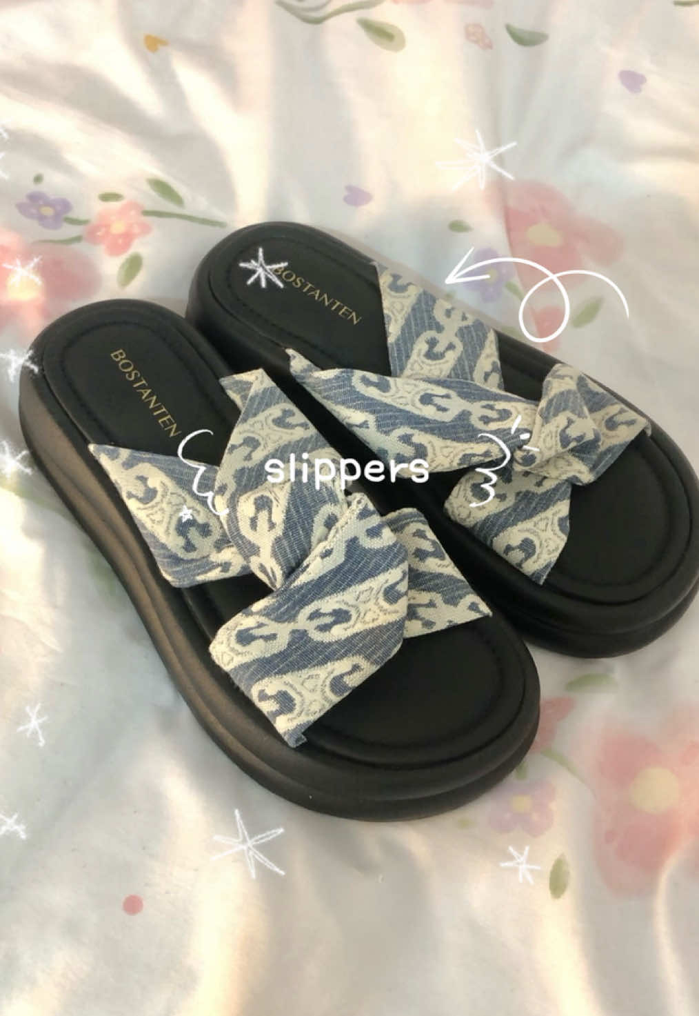 Slippers that steal the spotlight✨🫶🏻 #bostanten #slippers #sandalsforwomen #finds #trending 