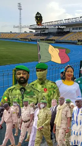 le stade de Kayes vive la paix au #Mali 🇲🇱 #Assimi