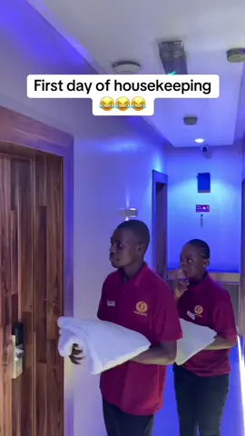 #proofhotelandlounge #17thavenuelagos #hospitality #serverlife #waitresslife #relatablecontent #contentcreatorinsights