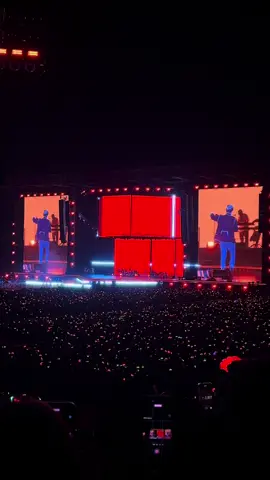 Luỵ đến hết đời 😆😆😆😆😆😆#gdragon #gdragonworldtour2025 #trending #tiktok 