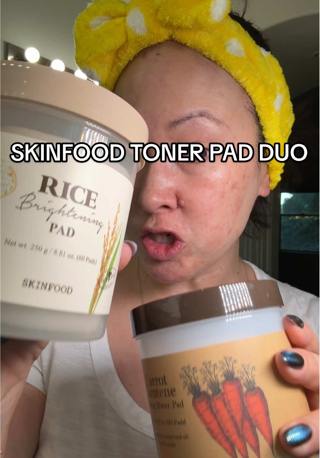 [SKINFOOD] Carrot + Rice Toner Pad Duo Soothing & Brightening Pads Discover the [SKINFOOD] Carrot + Rice Toner Pad Duo, perfect for Korean skincare enthusiasts. This set includes 2 x 60 pads, totaling 120 pads. Each pad is made from 100% cotton, ensuring gentle care for your skin. Ideal for glow glass skin, these pads hydrate and tighten pores. Vegan-friendly, they're a must-have for your skincare routine. #skinfood #carrotcarotene #skinfoodcarrotcarotene #tonerpads #koreanskincareproducts @skinfood_global @SKINFOOD US Store 