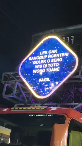 golek'o liyane  #karnavalsoundsystem  #malang24jam  #fouryou  #4page  #fypviralシ 