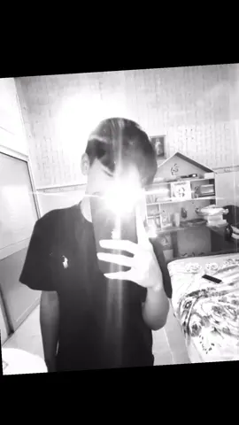 e la nguoi ma a thuong yeu nhat.. #xuhuongtiktok #xh #fybシ #2011 