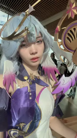 :: I’M RUNNING OUT OF VIDEOS TO POST QOWBWMSOSNW, anyways Robin was such a fun cosplay to do even tho i never thought of cosplaying her 😜🙏🏻  TAGS || #fyp #cosplay #HonkaiStarRail #robinhonkaistarrail #viral 
