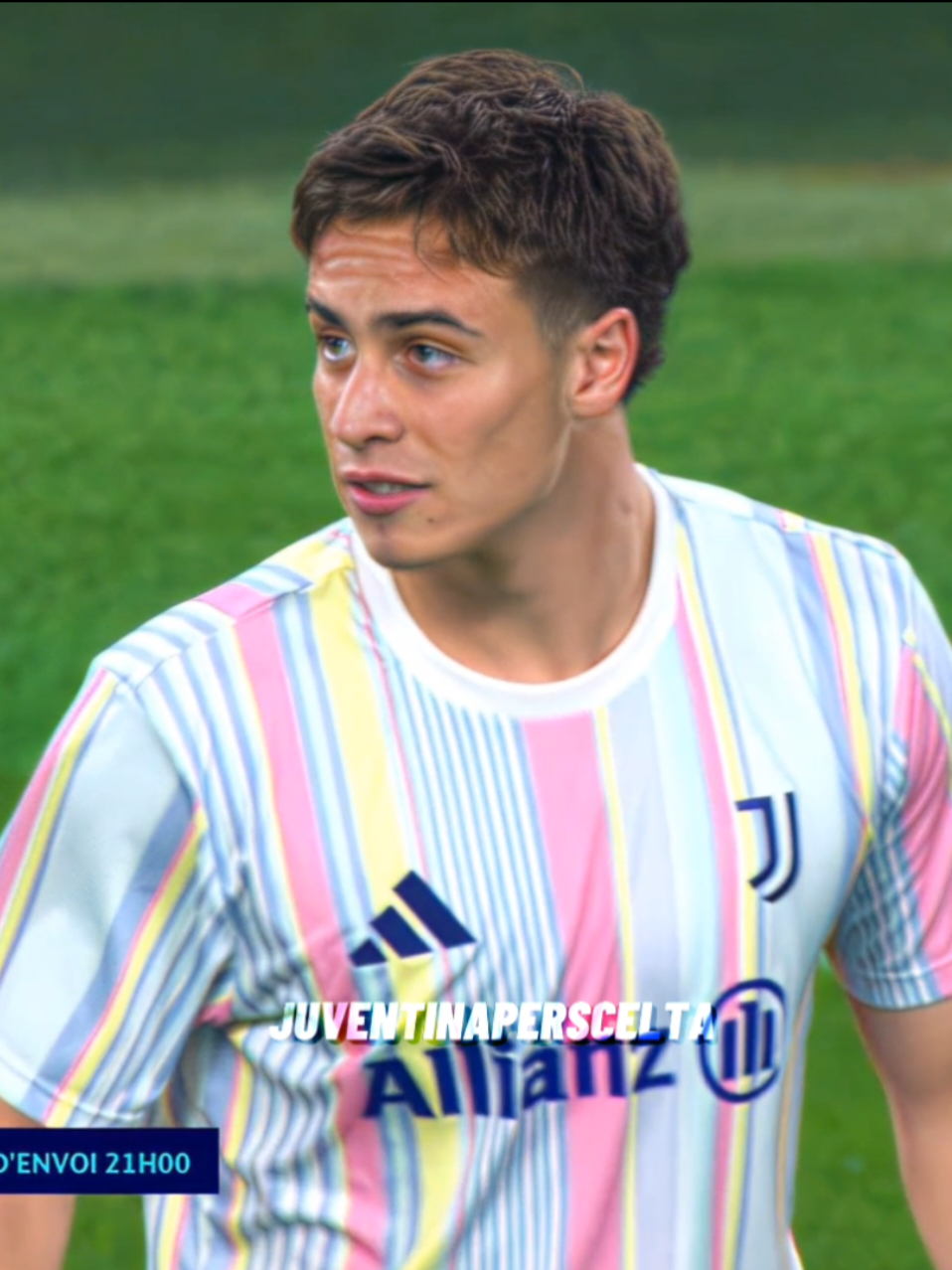 Golden boy💛 #juventus #juve #finoallafine #forzajuve #kenanyıldız 