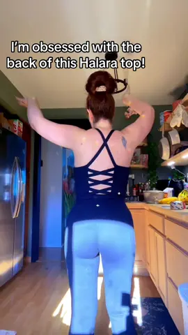 #halara #halaratops #pilatesoutfit #workoutclothes #sportstop @Halara_official 