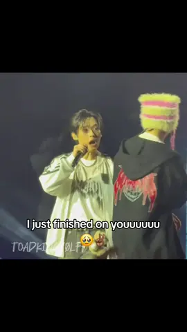 this video still cracks me up to this day😭#leeknow #han 