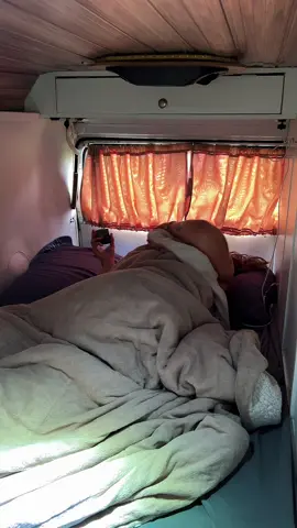 Mais um dia🙌🏻🙌🏻🙌🏻🙌🏻🙌🏻 #vidareal #vidasimples #vlogderotina #mulhernaestrada #nômade 