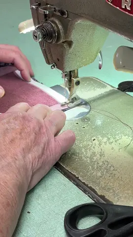 #sewing #leather on a standard #industrial #walkingfoot #sewingmachinetips 