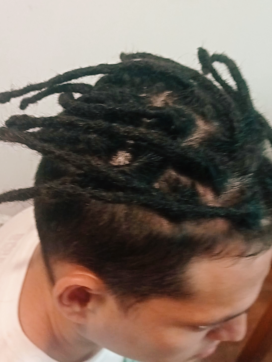 sesiones de dreadslocks desde cero y mantenimiento arreglo de dreads. ajuste y definición. 👍🏼😇 #dreads #lima #dreadlocks 