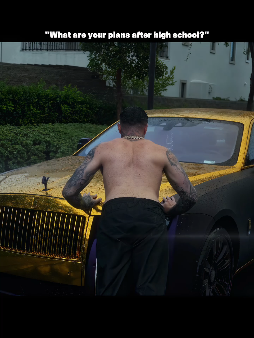 Bro had a different plan after highschool. 💀 Main : @Anthony Alvarenga  #Lifestyle #relatable #mambafx #success #motivation 