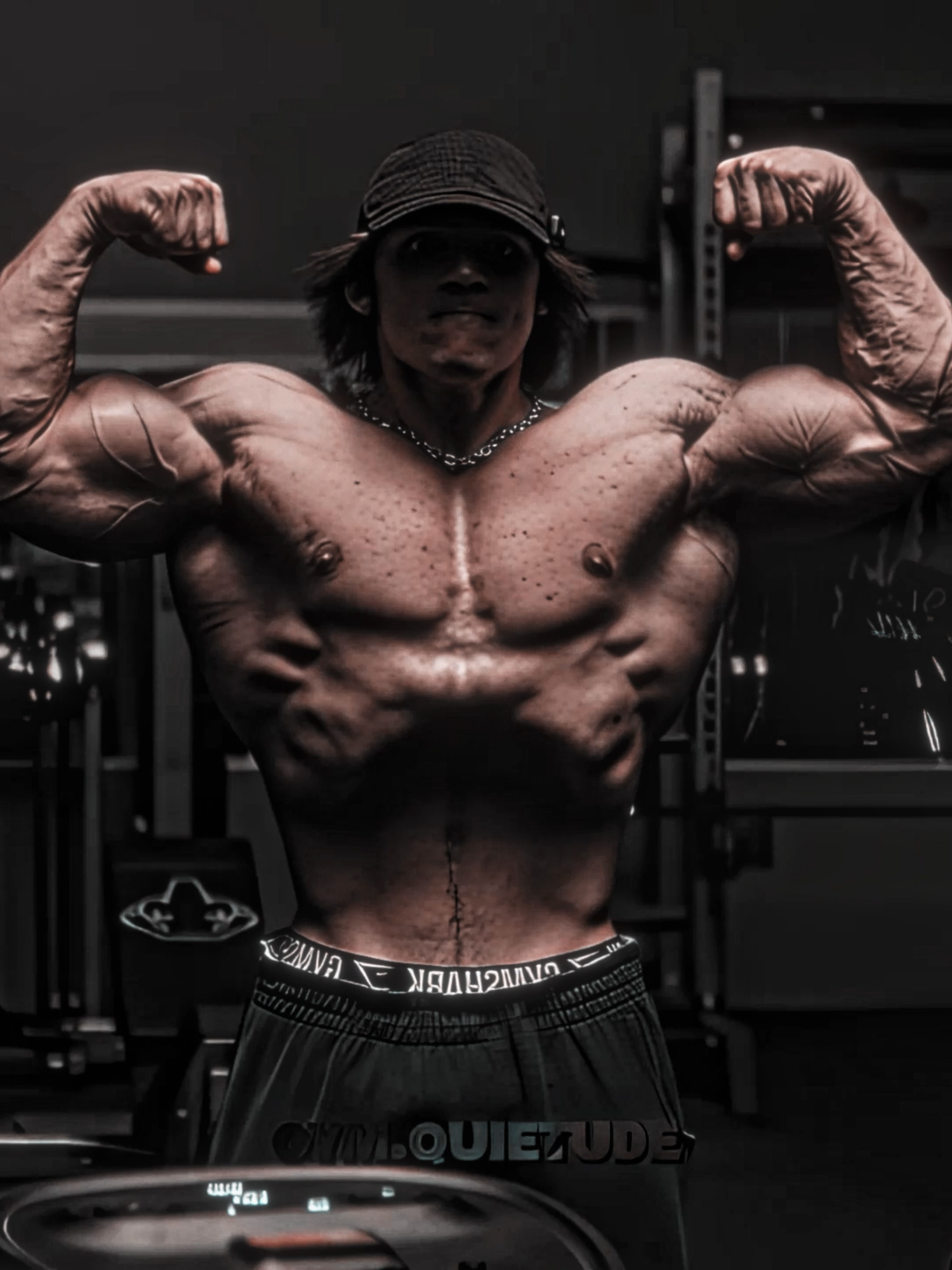 Real🔥 - 🏷️ na @maxtitaniumoficial : QUIETUDE . . . #maxtitanium #gym #GymTok #gymmotivation #gymedit #bodybuilding #fyp #samsulek #samsulekedit #samsulekeffect #real