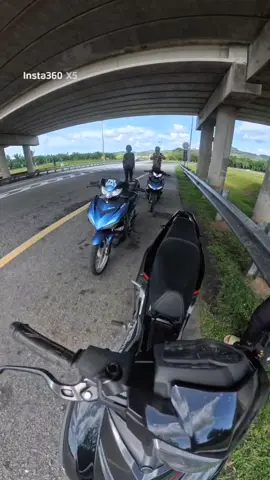 Run ii 🤣🤣@-_- @S. #bismillahfyp #fypシ゚ #fyppppppppppppppppppppppp 