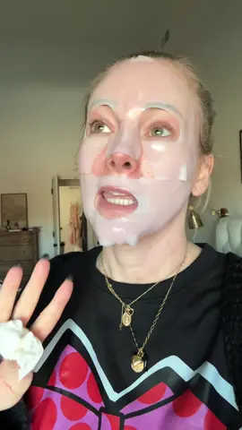 Siempre seré producto de la ciencia con la belleza 🤣🤣 #belleza #SelfCare #humor 