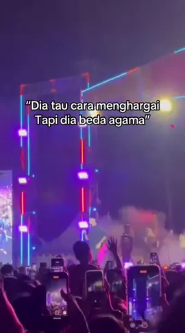 Apa kabar yang beda agama??#tanjungselor #kaltara #vickysalamor #bedaagama #fyppppppppppppppppppppppp 