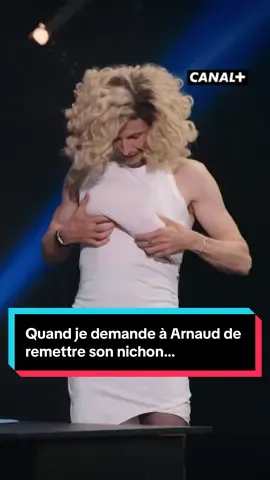 Quand je demande à @tsamere de remettre son nichon… Extrait du spectacle du Trio sur Canal+ le 12 novembre ! #jeremyferrari #arnaudtsamere #baptistelecaplain #humour 