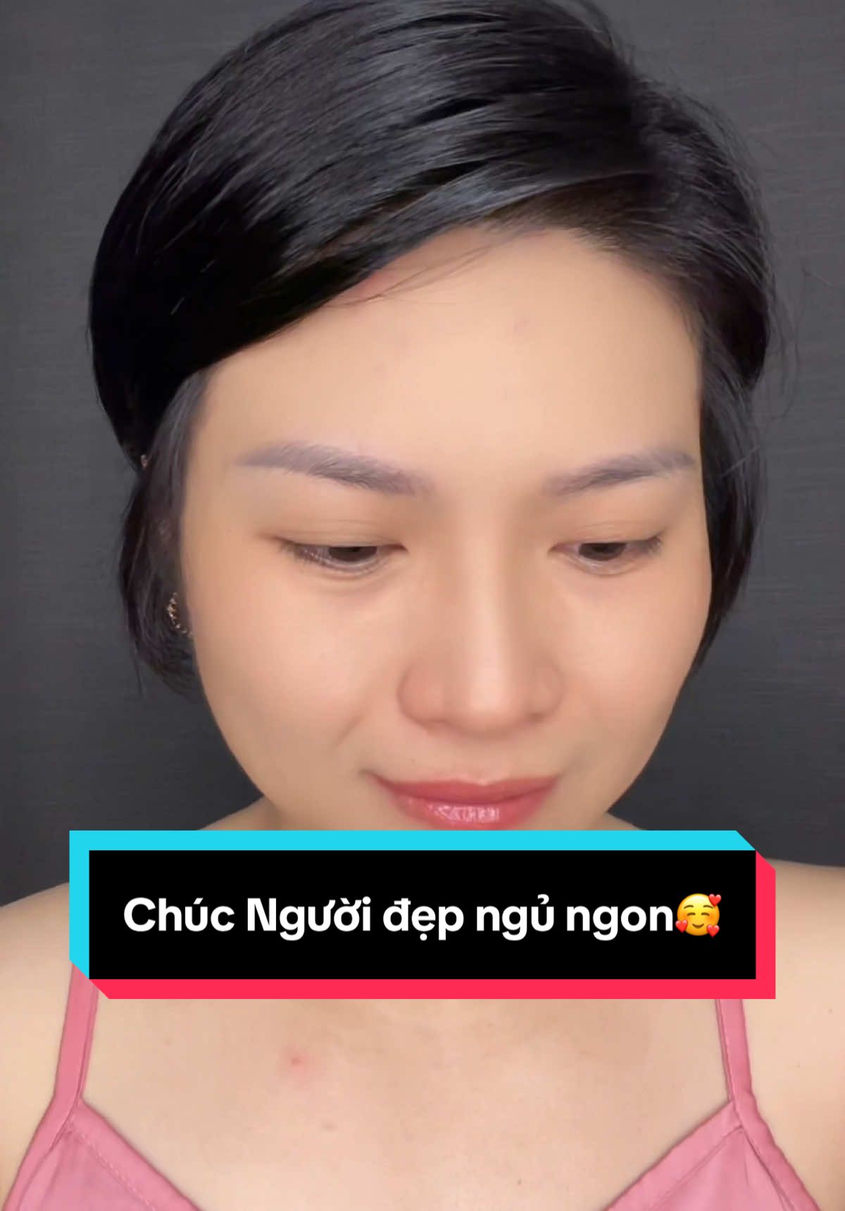 Chúc em trẻ mãi không già Bao nhiêu hạnh phúc đều là của em Chúc em gấm vóc lụa là Tay cầm tiền triệu, tự làm tự tiêu… #skincare #skincareroutine #maynangco #xinh 