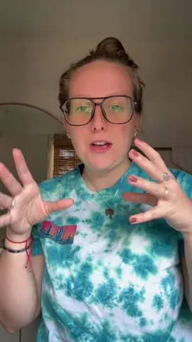 and i’m a very dog neutral person. i do not love or hate dogs as a species. it depends on the individual dog. 