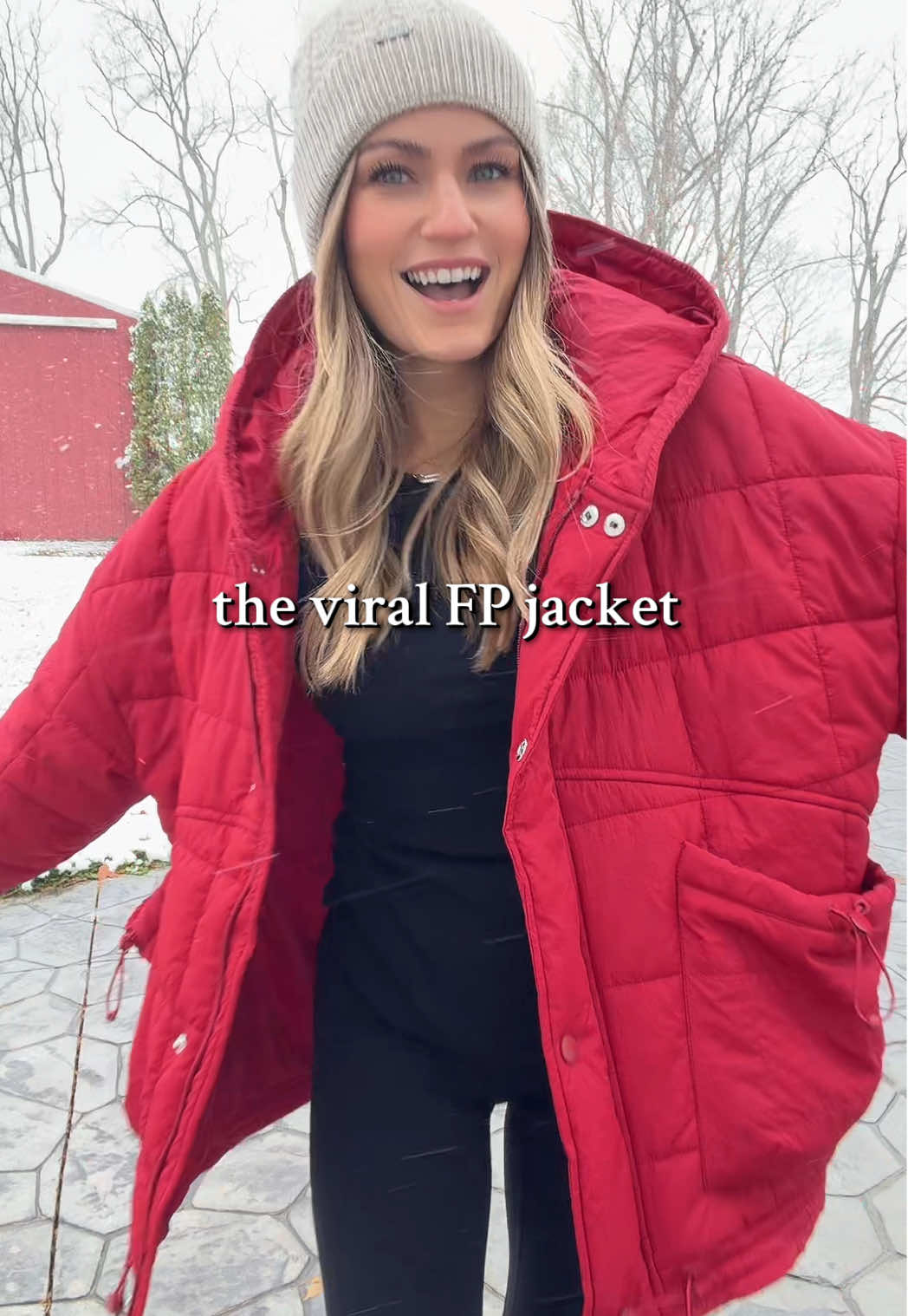 The viral FP oversized jacket, but make it a full zip and give it a hood. This is the perfect lightweight jacket to wear alone or layer for winter ❄️ #womensjacket #winterfashion #winterjacket #affordablefashion #pufferjacket
