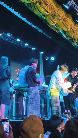 လက်ဆောင်တွေလဲအများကြီးရပြီး ပျော်ရွှင်စရာမွေးနေ့ပွဲလေးဖြစ်သွားလို့ ဝမ်းသာလိုက်တာ  😍♥️♥️♥️ #aungzabu #birthday  #ပျော်စရာကြီး  #crdvideo  #zinmar069 