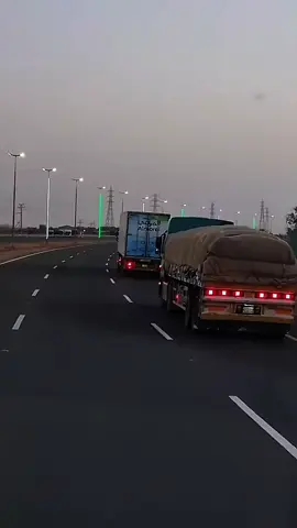 #شاحنات_فولفو_زعامة💪 #السعوديه_الرياض_حايل_جده_القصيم_بريده👑 #تريلات 