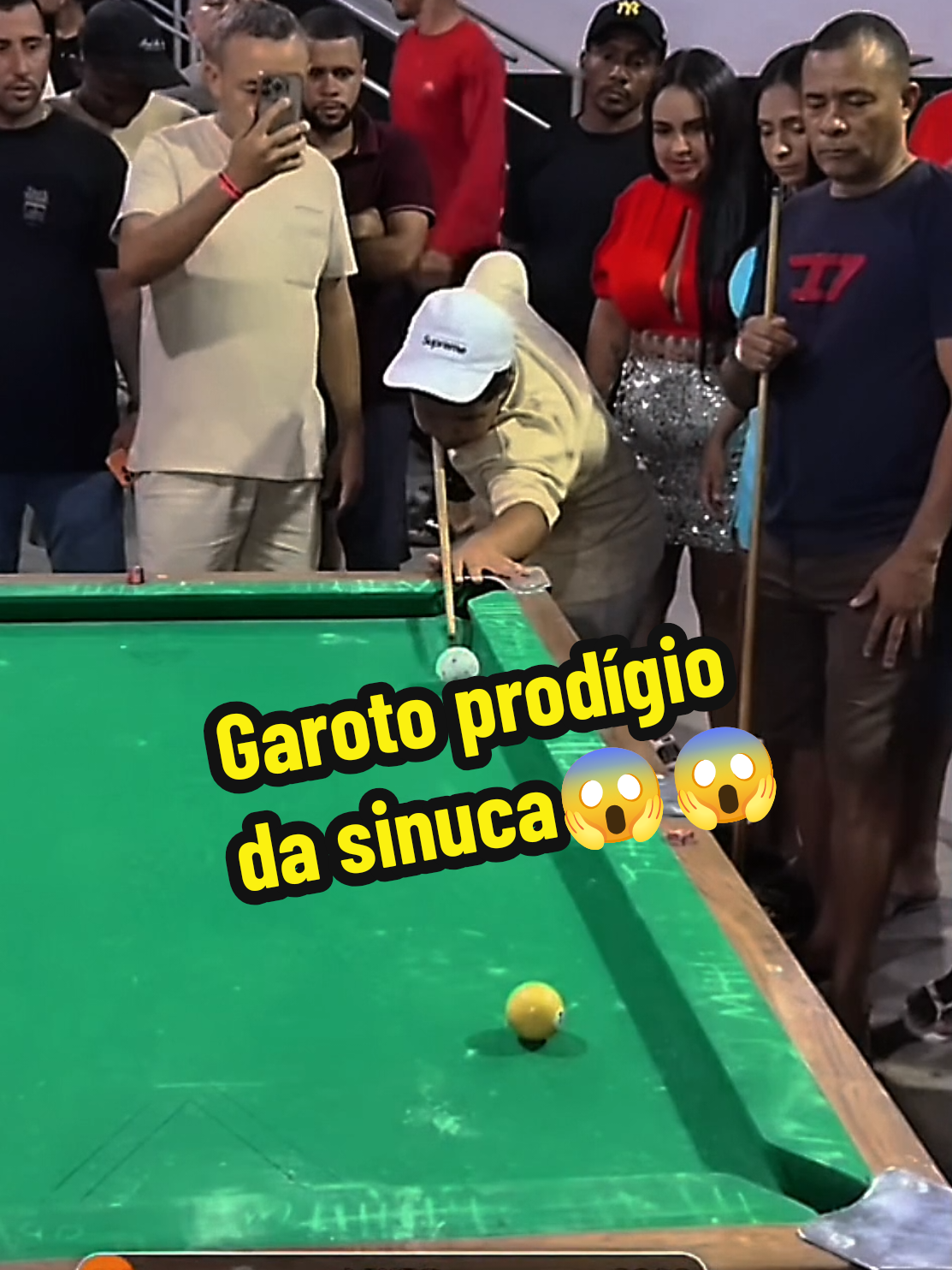 Garoto prodígio da sinuca. #baianinhodemaua #sinuca #bilhar 