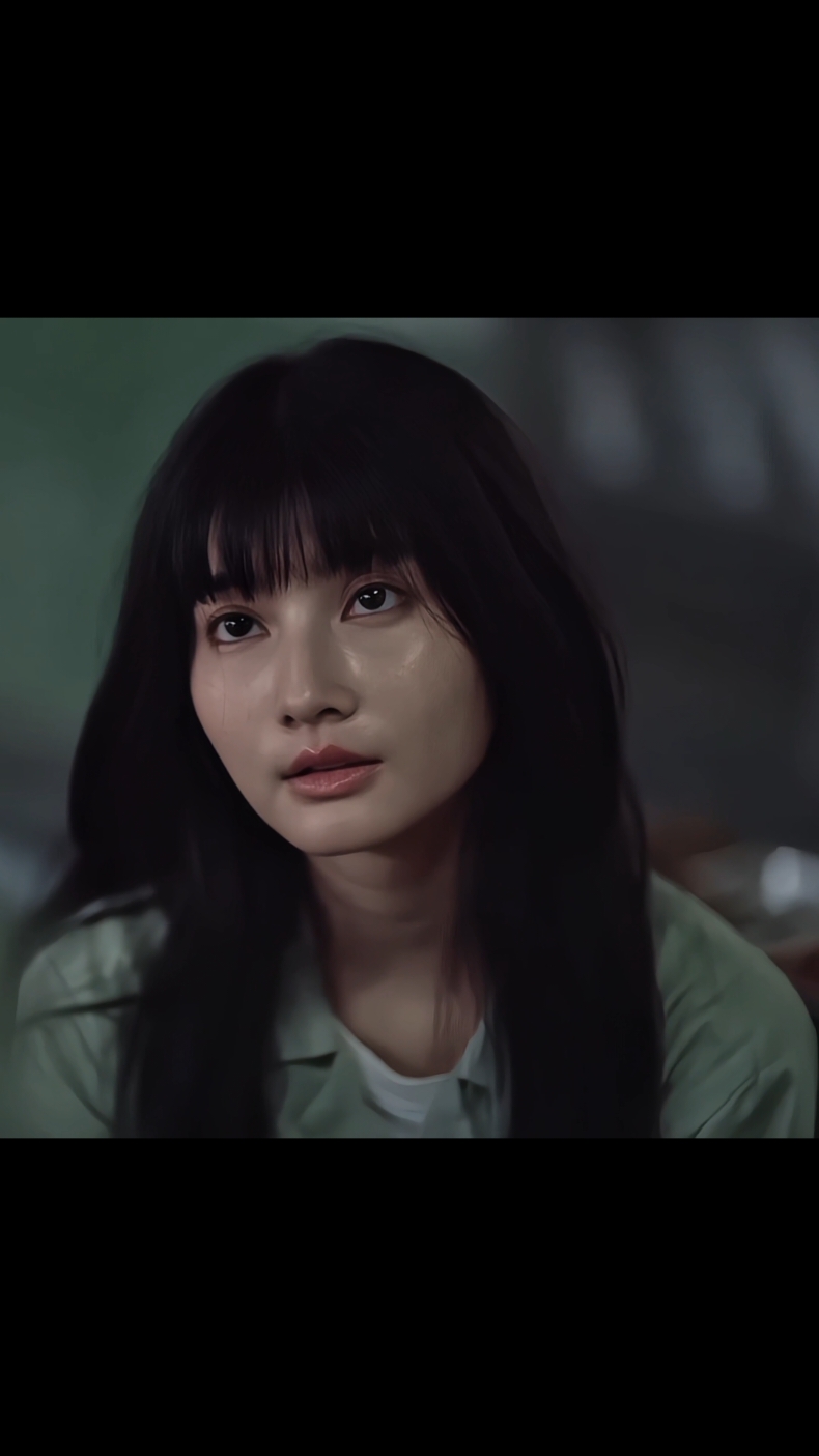 When your girlfriend is crazy #clairebell #mablesiriwalee #davikahoone #ship_ship_bl 