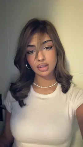 بچها با موزیک ویدیو بگیرید تگم کنید همرو اد میزنم و بهتریناشو ریپست میکنم 💁🏼‍♀️