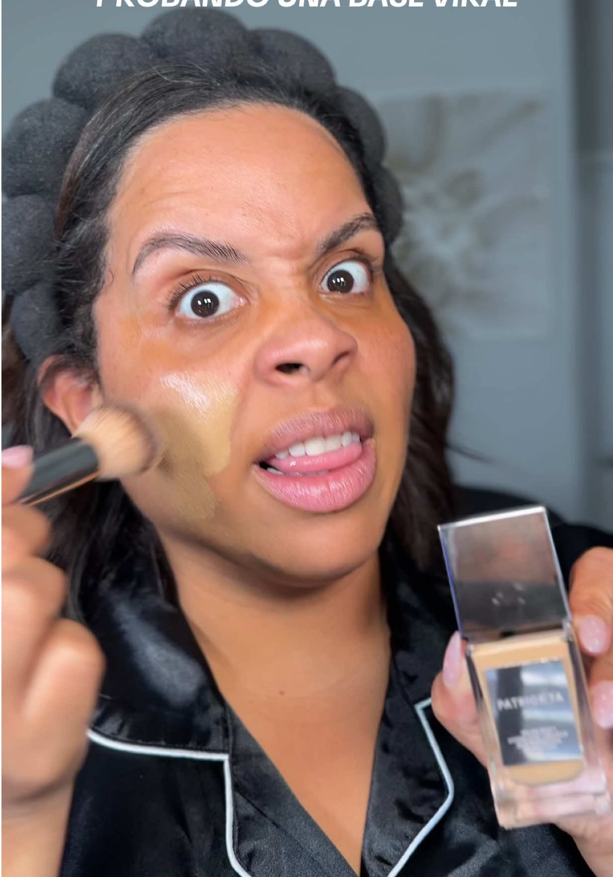 WOW! quedé ENAMORADA de la Major Skin Hydra-luxe Luminous Skin Perfecting Foundation de @Patrick Ta Beauty Les juro que no esperaba amarla tanto 😍 #weartest #glowyfoundation #highendmakeup #patrictabeauty #basedemaquillaje 